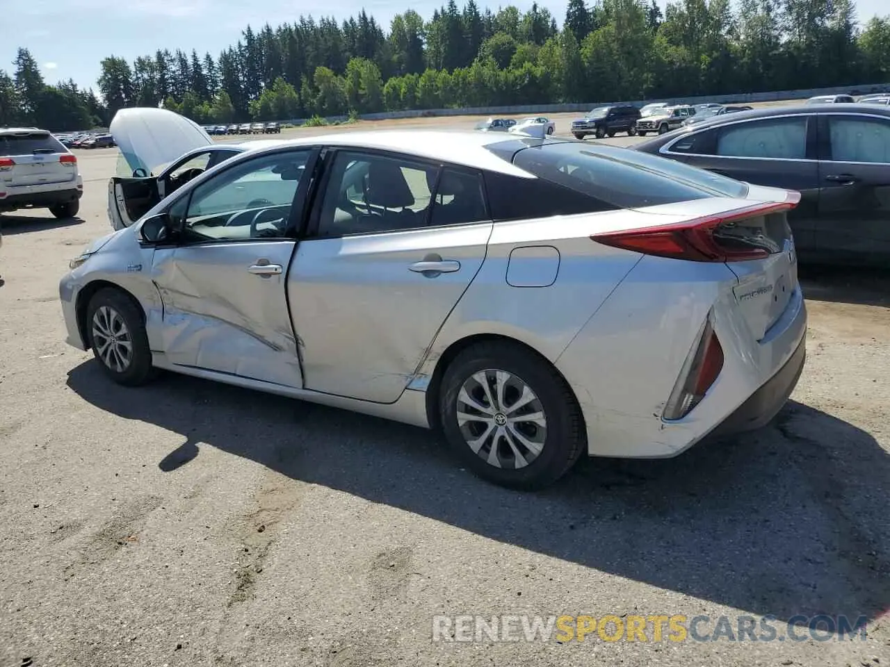 2 Фотография поврежденного автомобиля JTDKARFP4L3120613 TOYOTA PRIUS 2020