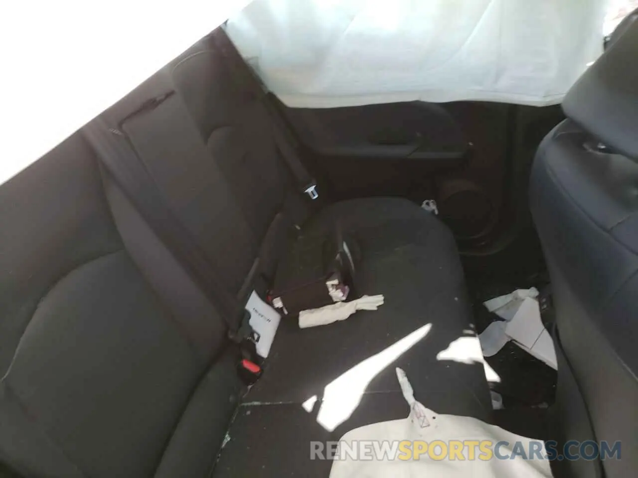10 Фотография поврежденного автомобиля JTDKARFP5L3130079 TOYOTA PRIUS 2020