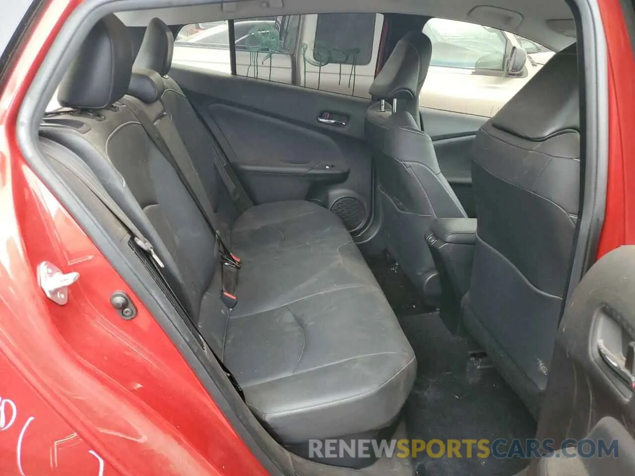 10 Photograph of a damaged car JTDKARFP6L3136196 TOYOTA PRIUS 2020