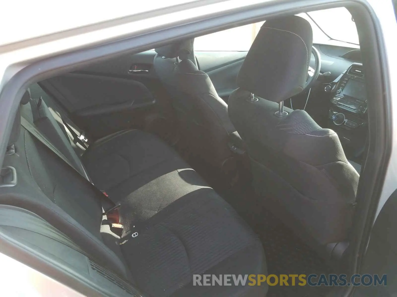 6 Photograph of a damaged car JTDKARFP7L3120623 TOYOTA PRIUS 2020