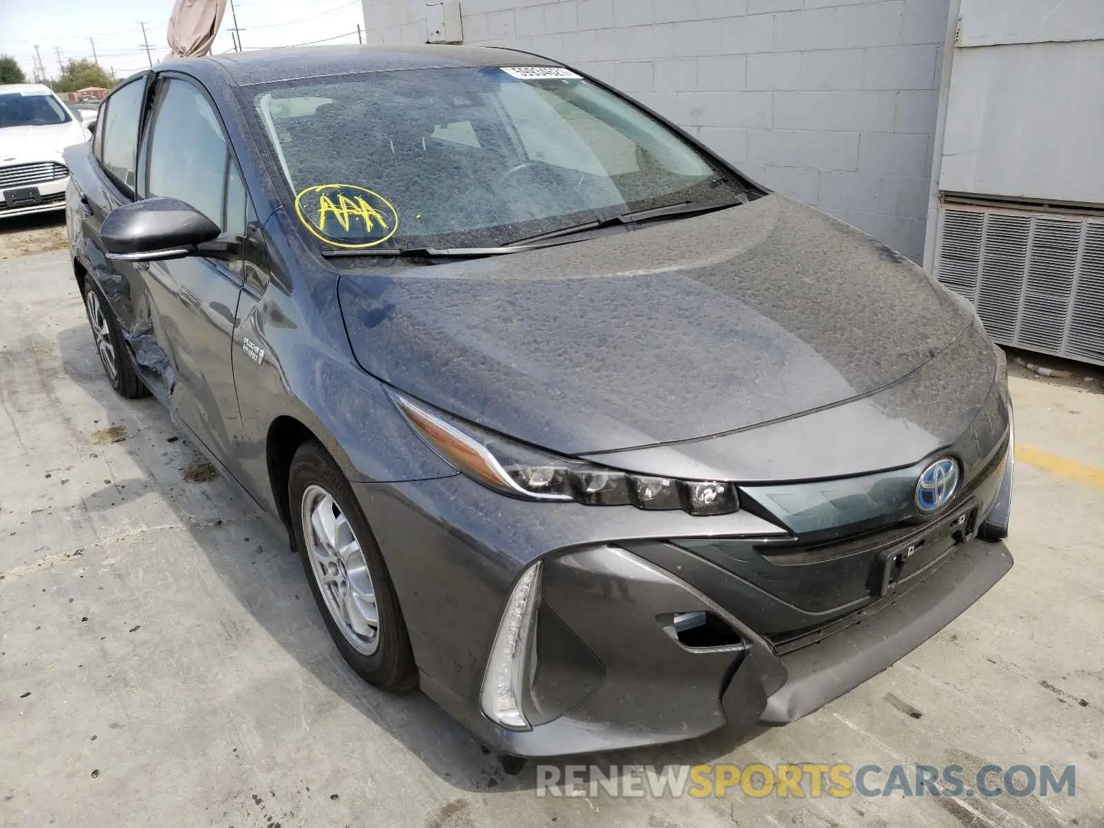 1 Фотография поврежденного автомобиля JTDKARFP7L3140161 TOYOTA PRIUS 2020