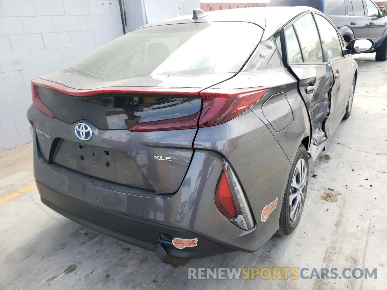 4 Фотография поврежденного автомобиля JTDKARFP7L3140161 TOYOTA PRIUS 2020