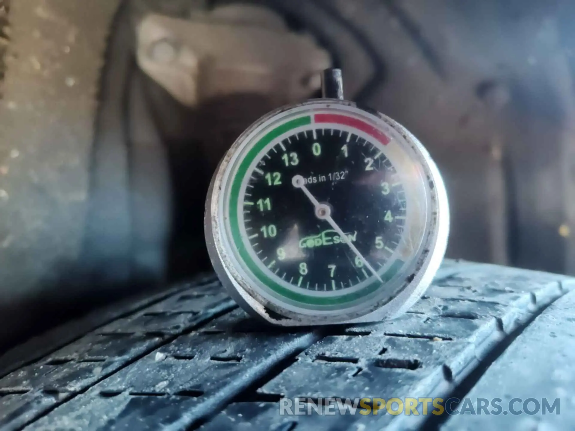 12 Фотография поврежденного автомобиля JTDKARFU0L3115558 TOYOTA PRIUS 2020