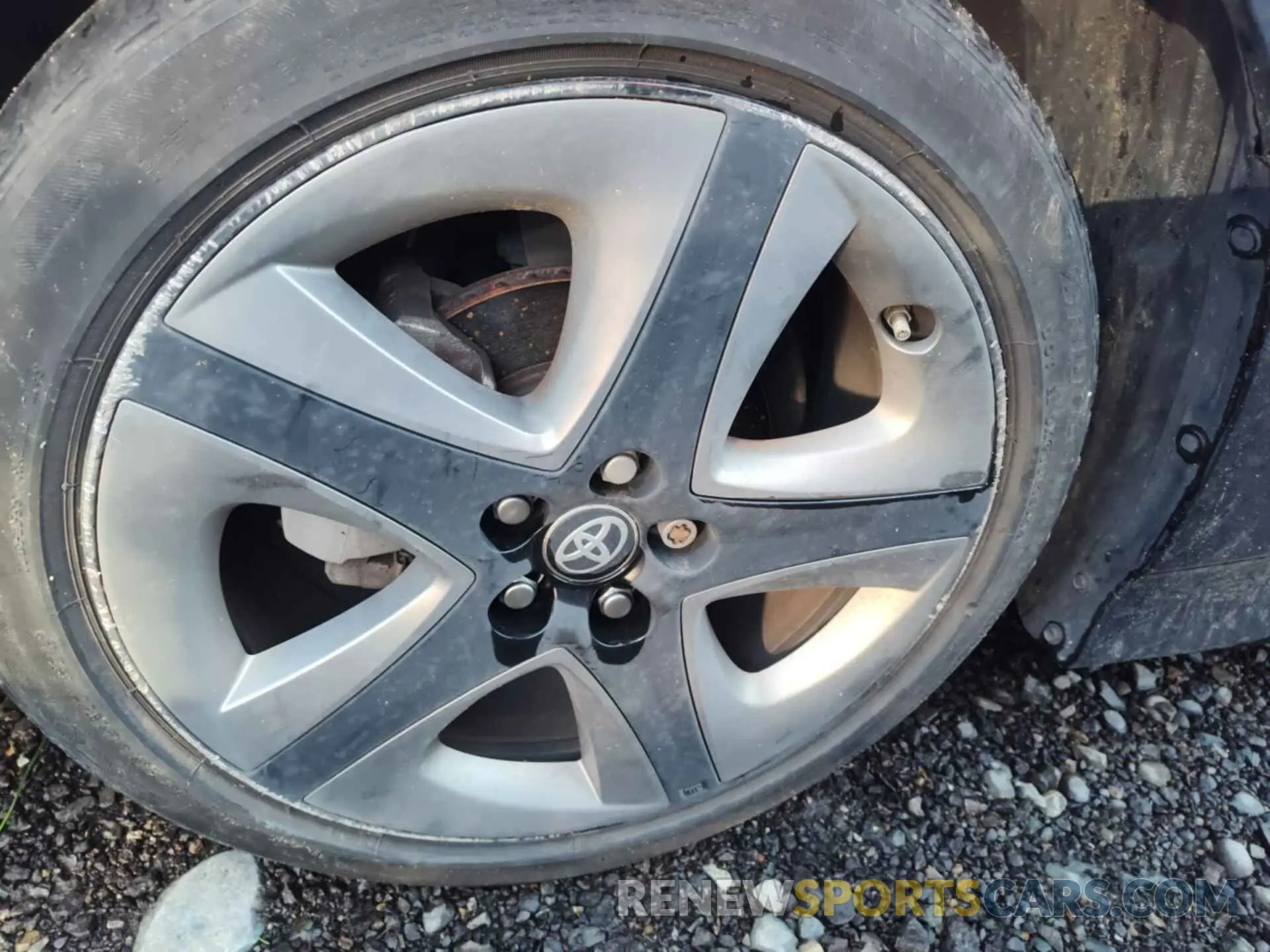 19 Фотография поврежденного автомобиля JTDKARFU0L3115558 TOYOTA PRIUS 2020