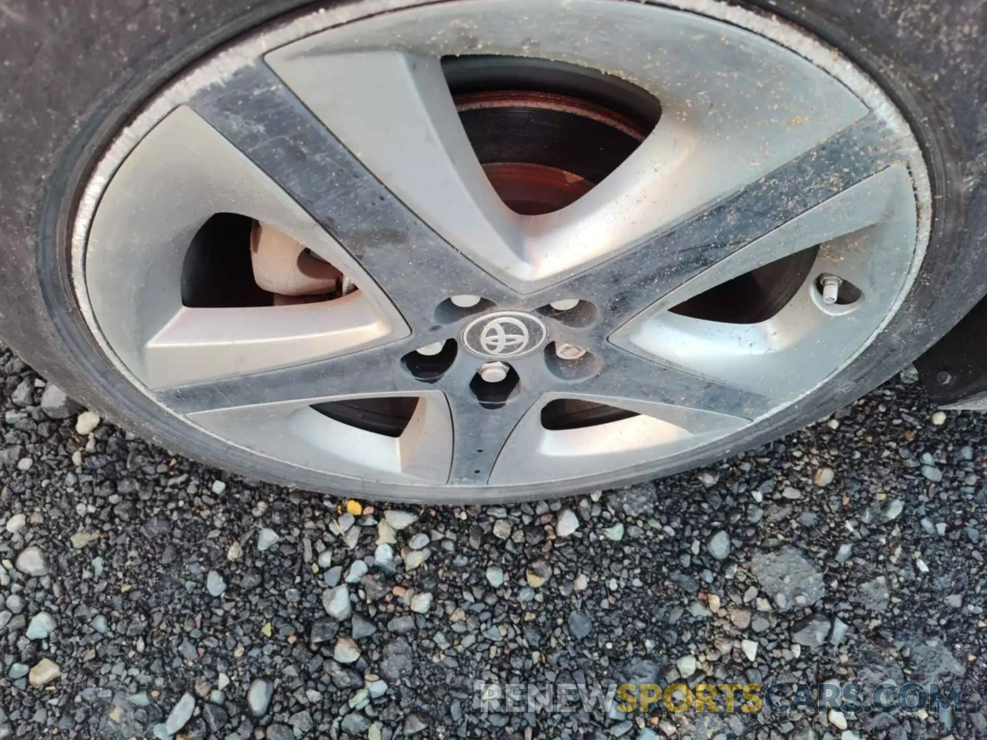 38 Фотография поврежденного автомобиля JTDKARFU0L3115558 TOYOTA PRIUS 2020