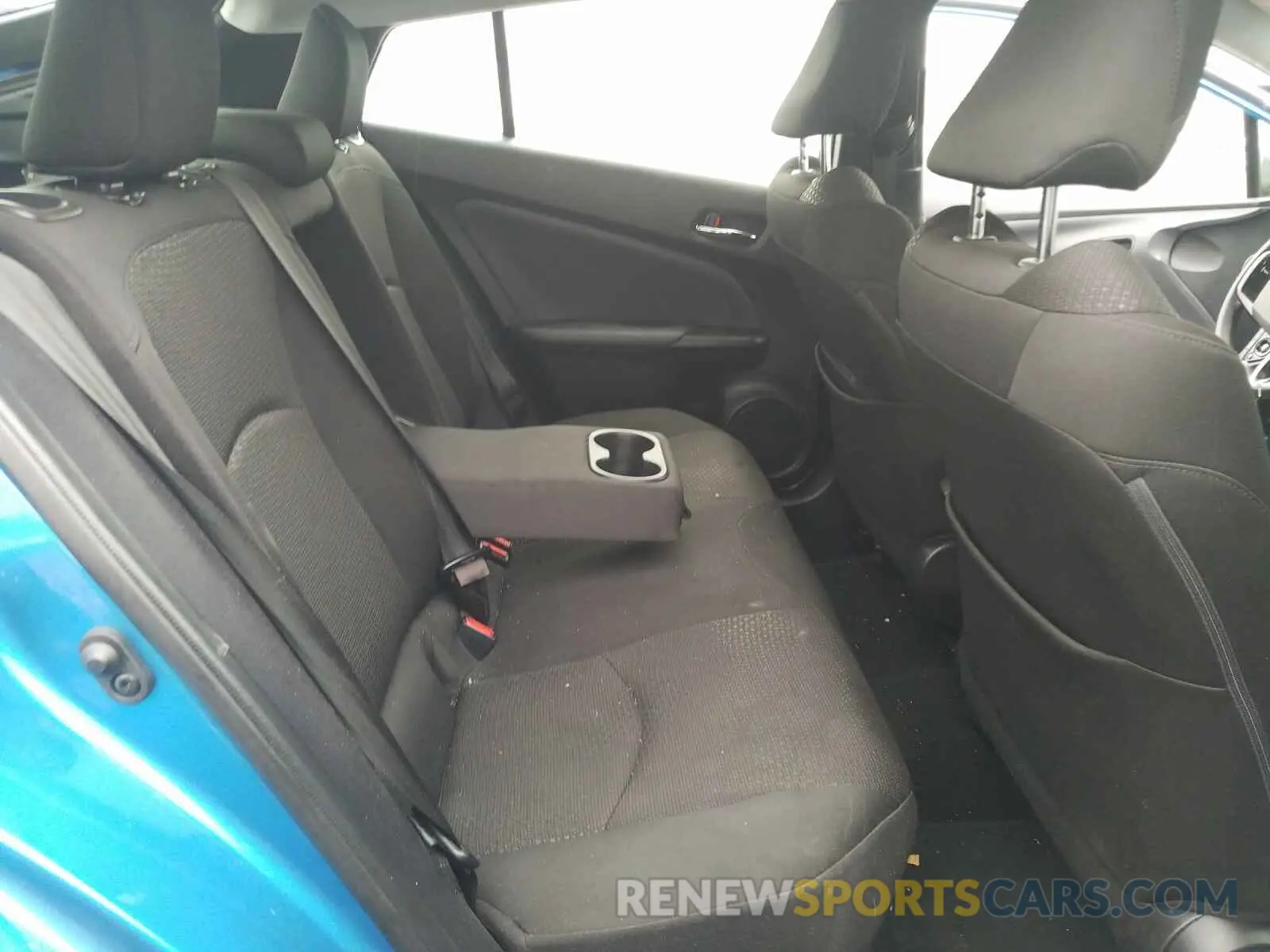 6 Photograph of a damaged car JTDKARFU1L3110384 TOYOTA PRIUS 2020