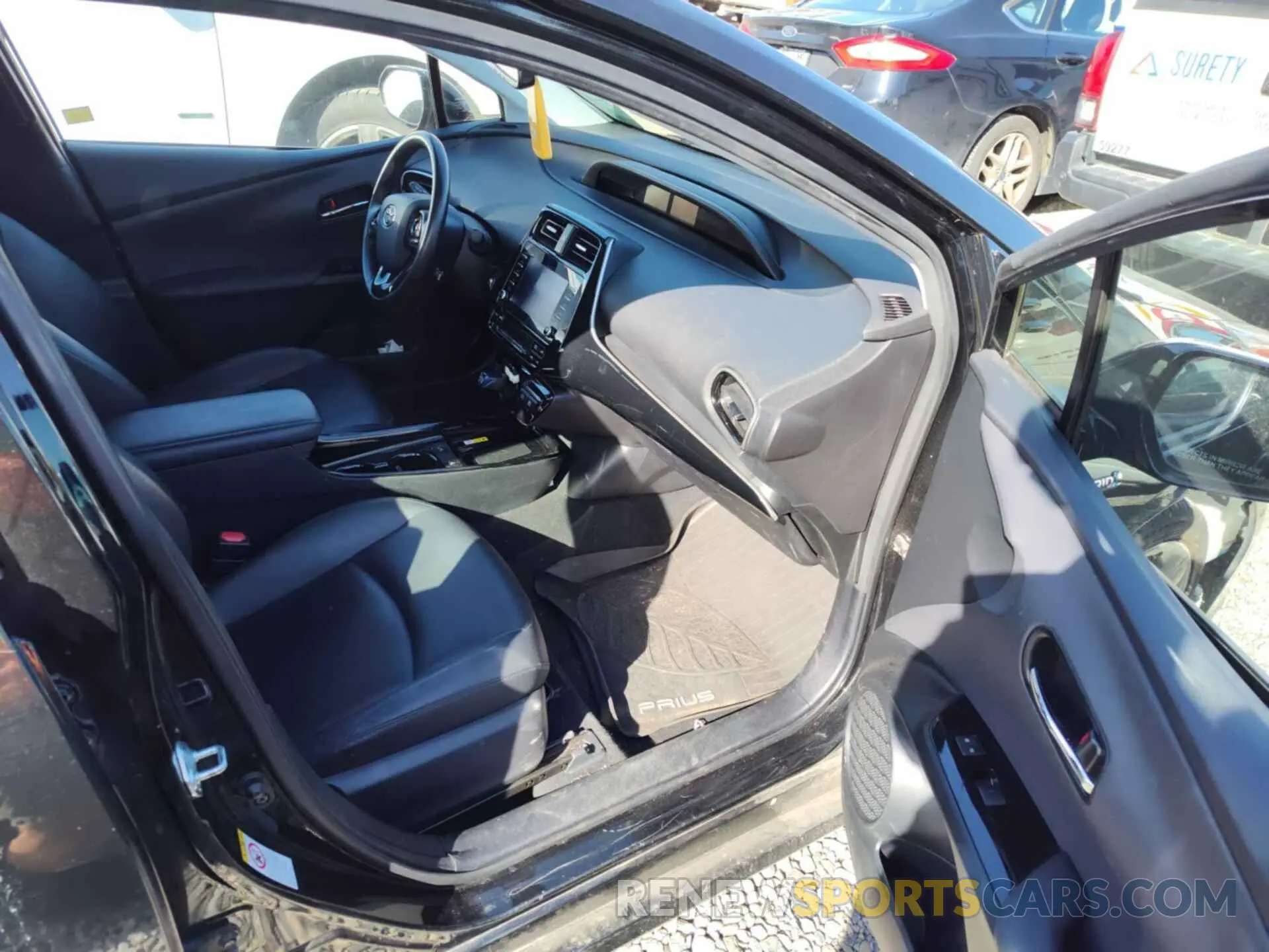 15 Photograph of a damaged car JTDKARFU1L3114967 TOYOTA PRIUS 2020