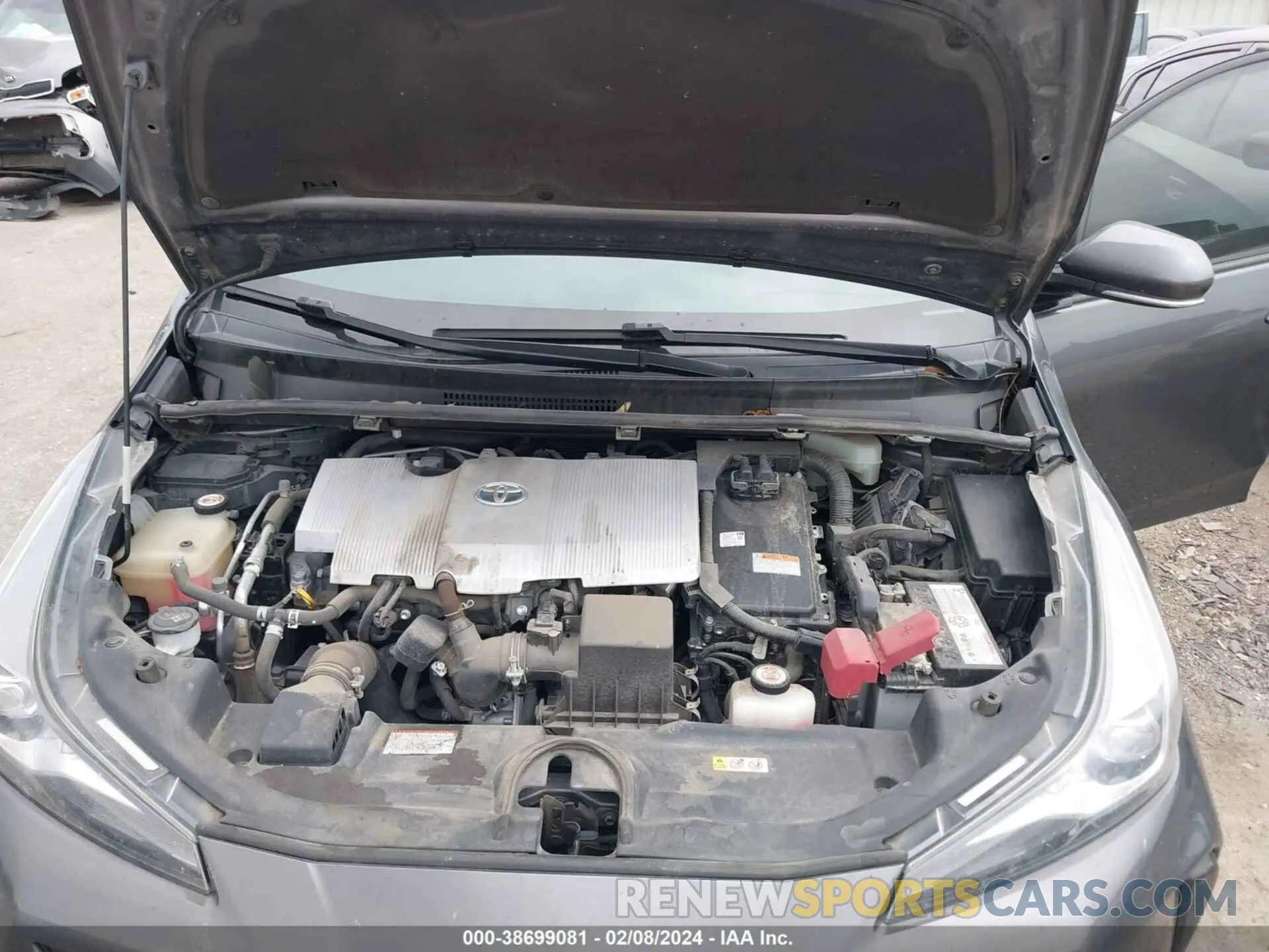 10 Photograph of a damaged car JTDKARFU1L3116296 TOYOTA PRIUS 2020