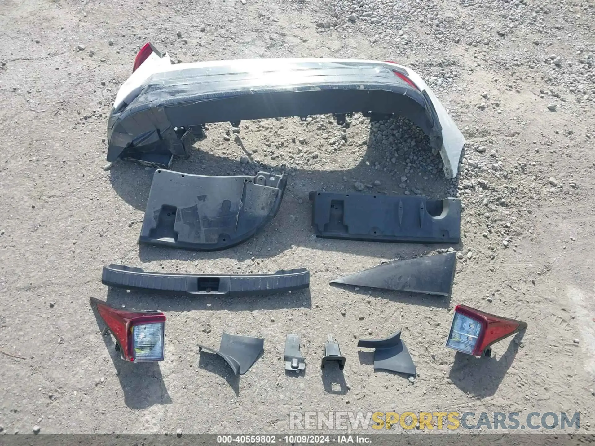 12 Фотография поврежденного автомобиля JTDKARFU2L3107607 TOYOTA PRIUS 2020
