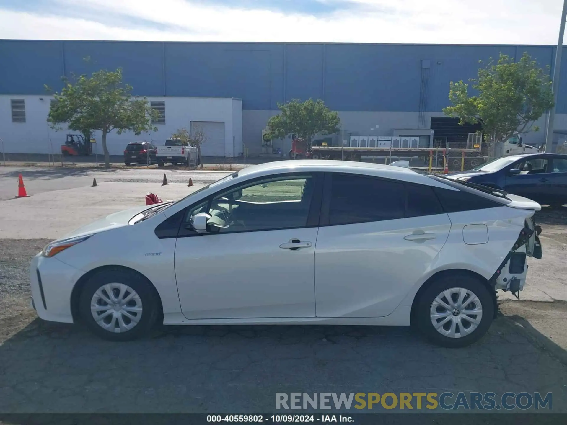 15 Фотография поврежденного автомобиля JTDKARFU2L3107607 TOYOTA PRIUS 2020