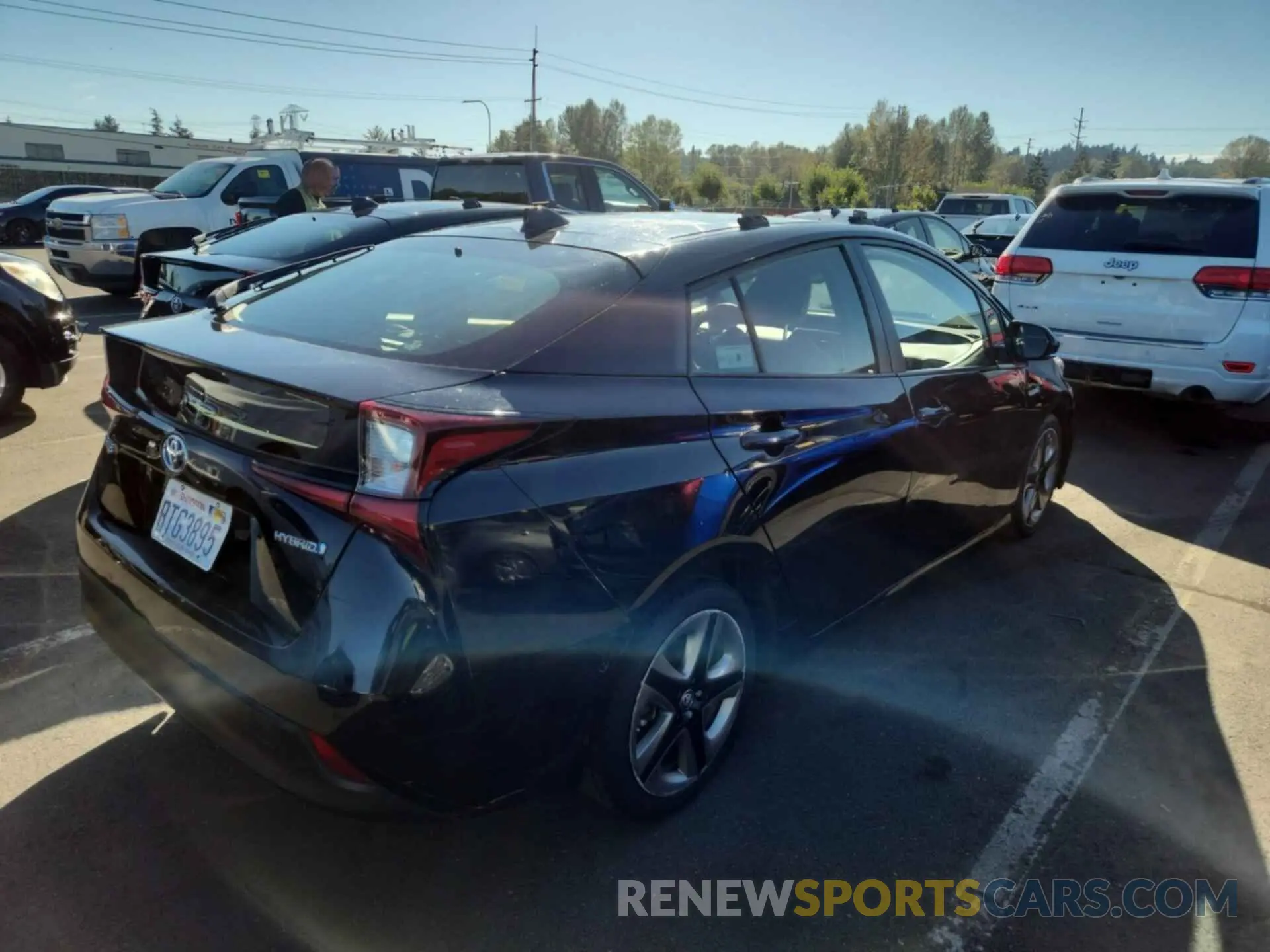 7 Photograph of a damaged car JTDKARFU2L3114749 TOYOTA PRIUS 2020