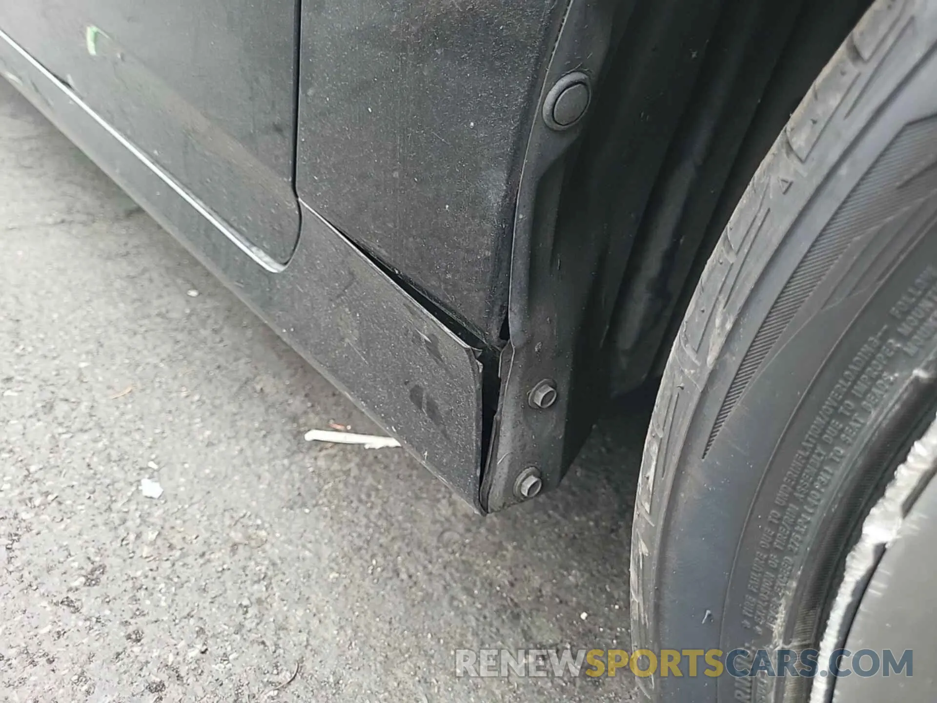 10 Photograph of a damaged car JTDKARFU3L3115103 TOYOTA PRIUS 2020
