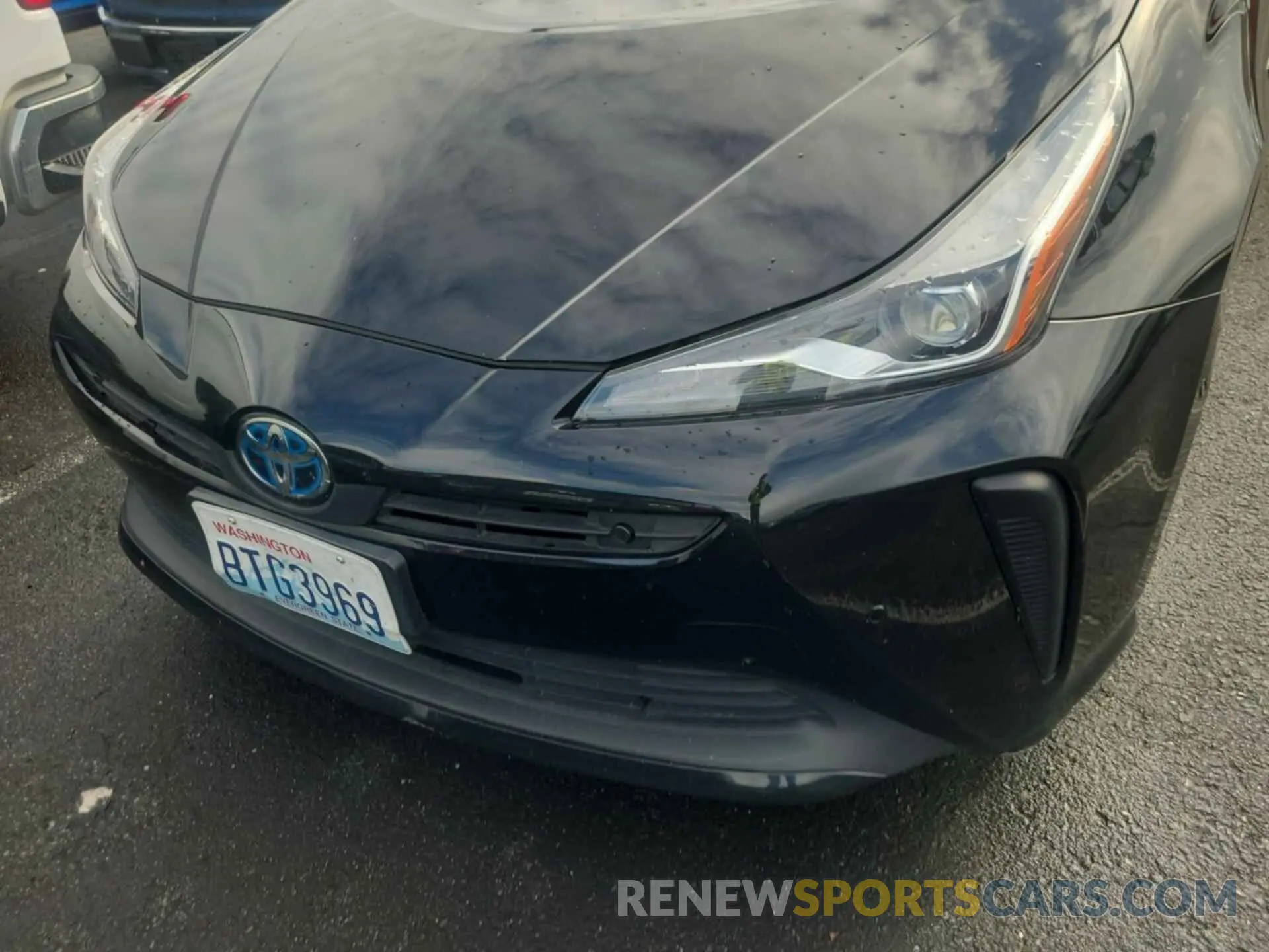 21 Photograph of a damaged car JTDKARFU3L3116171 TOYOTA PRIUS 2020