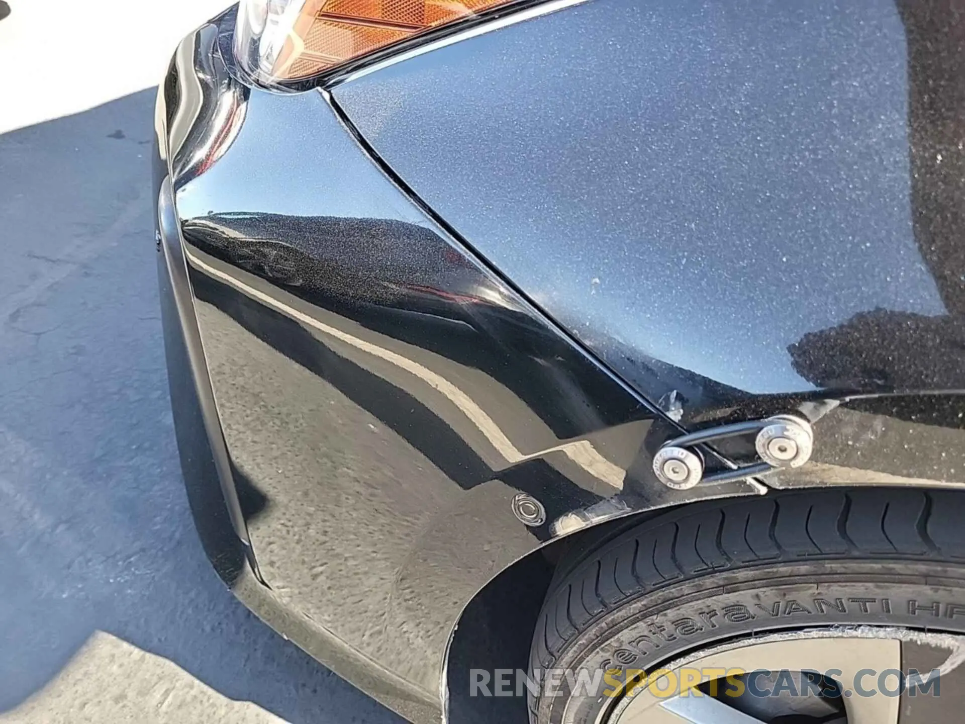49 Фотография поврежденного автомобиля JTDKARFU4L3111898 TOYOTA PRIUS 2020