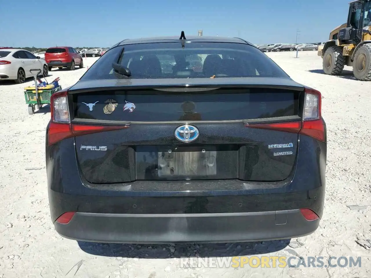 6 Photograph of a damaged car JTDKARFU4L3121427 TOYOTA PRIUS 2020