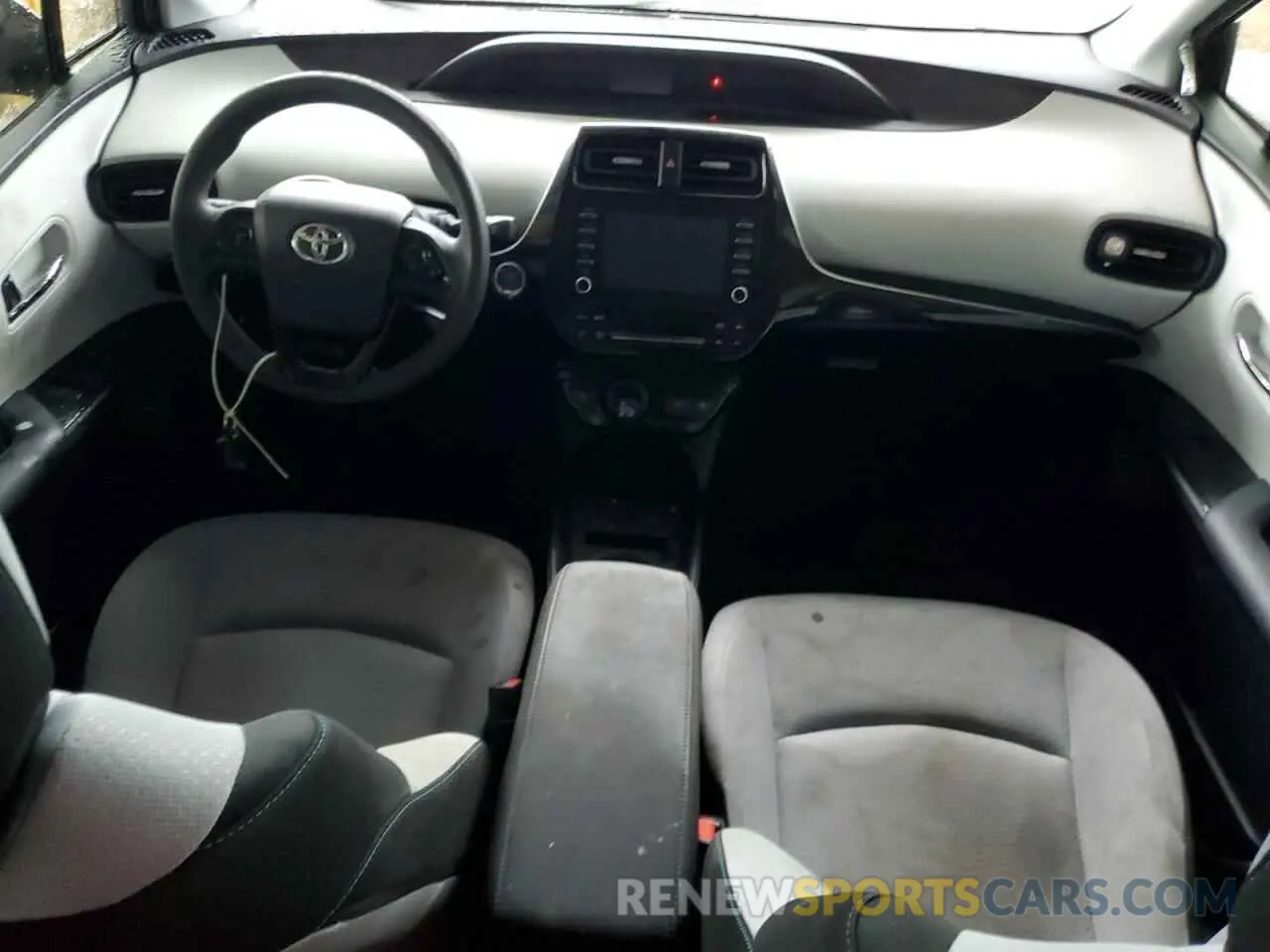 8 Фотография поврежденного автомобиля JTDKARFU5L3103146 TOYOTA PRIUS 2020
