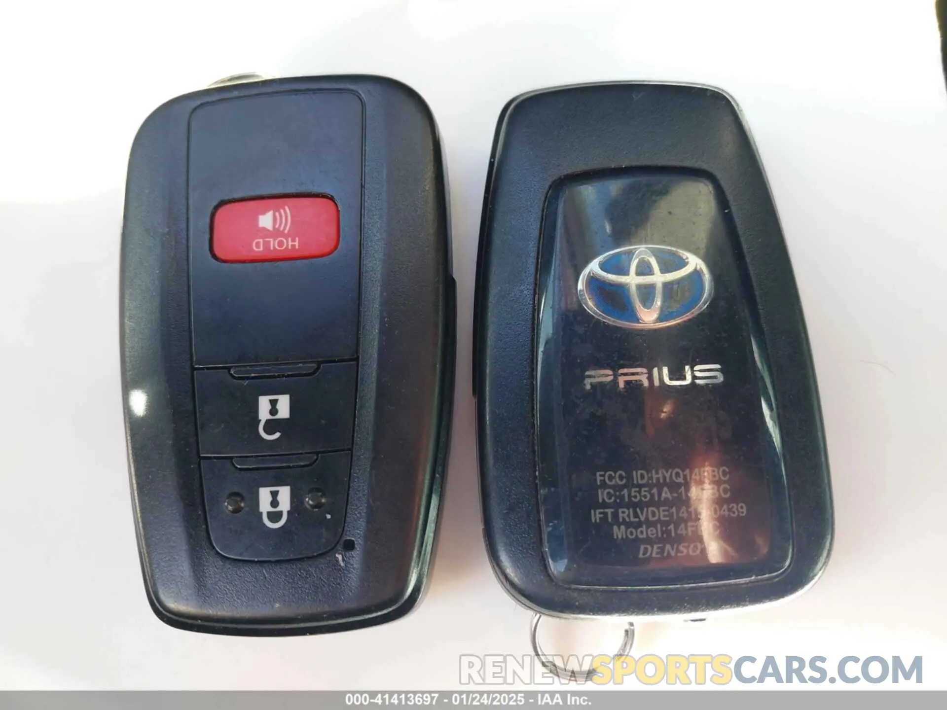 11 Фотография поврежденного автомобиля JTDKARFU5L3106001 TOYOTA PRIUS 2020