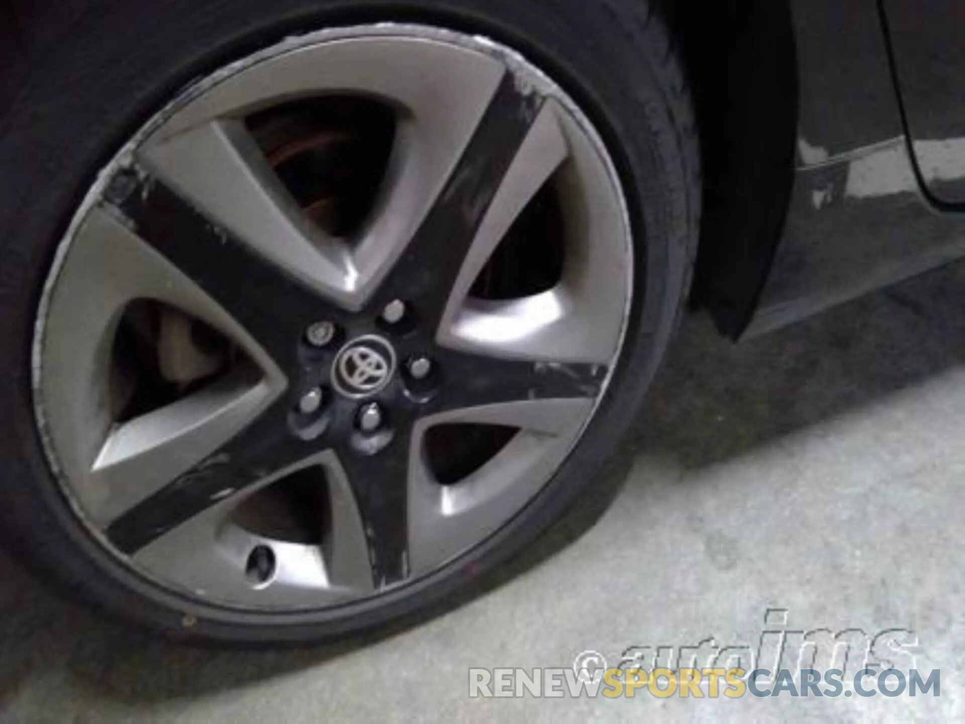 10 Photograph of a damaged car JTDKARFU5L3112431 TOYOTA PRIUS 2020