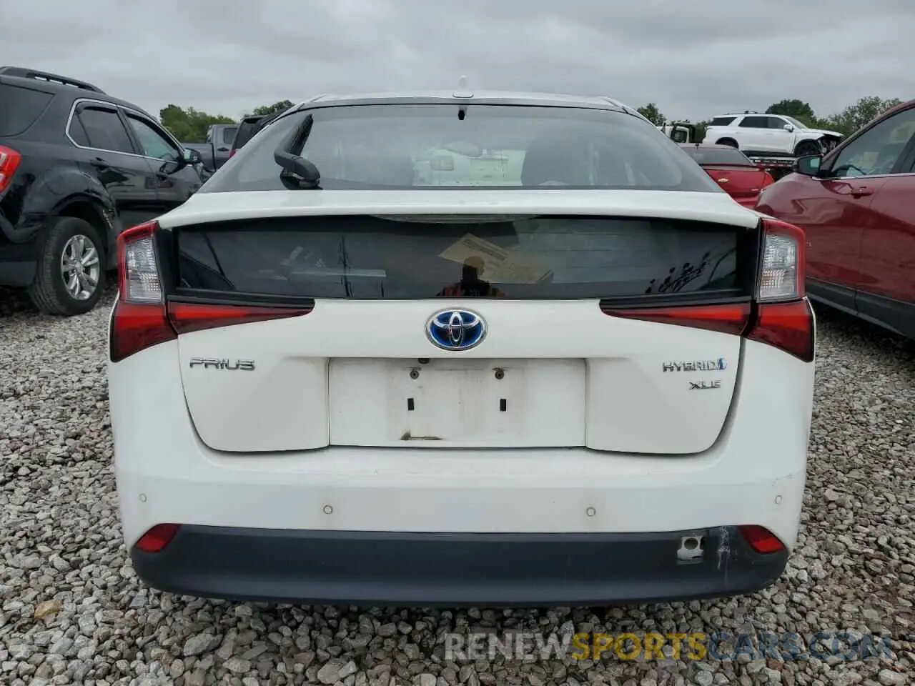 6 Photograph of a damaged car JTDKARFU5L3125230 TOYOTA PRIUS 2020