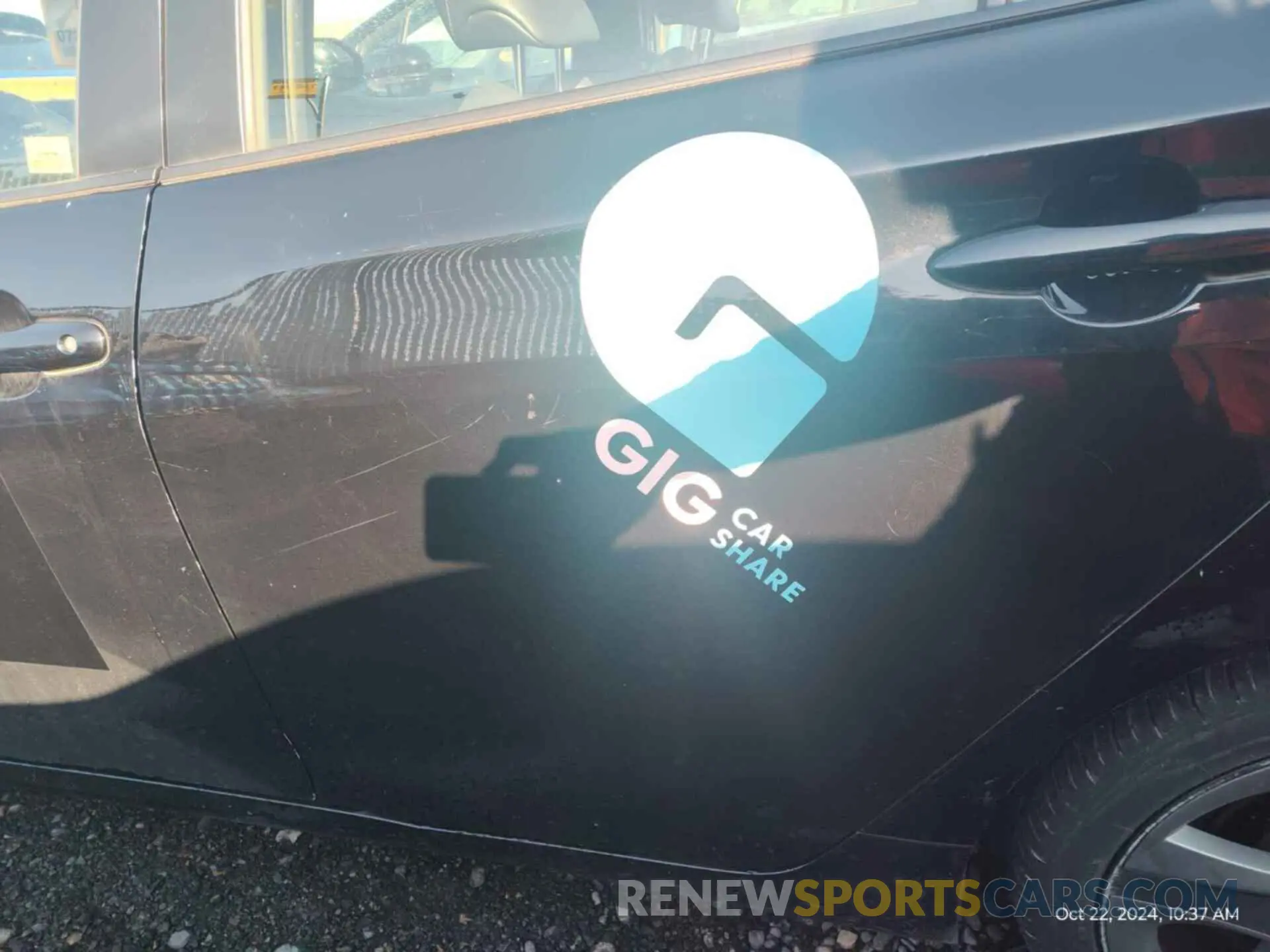 29 Photograph of a damaged car JTDKARFU6L3115595 TOYOTA PRIUS 2020