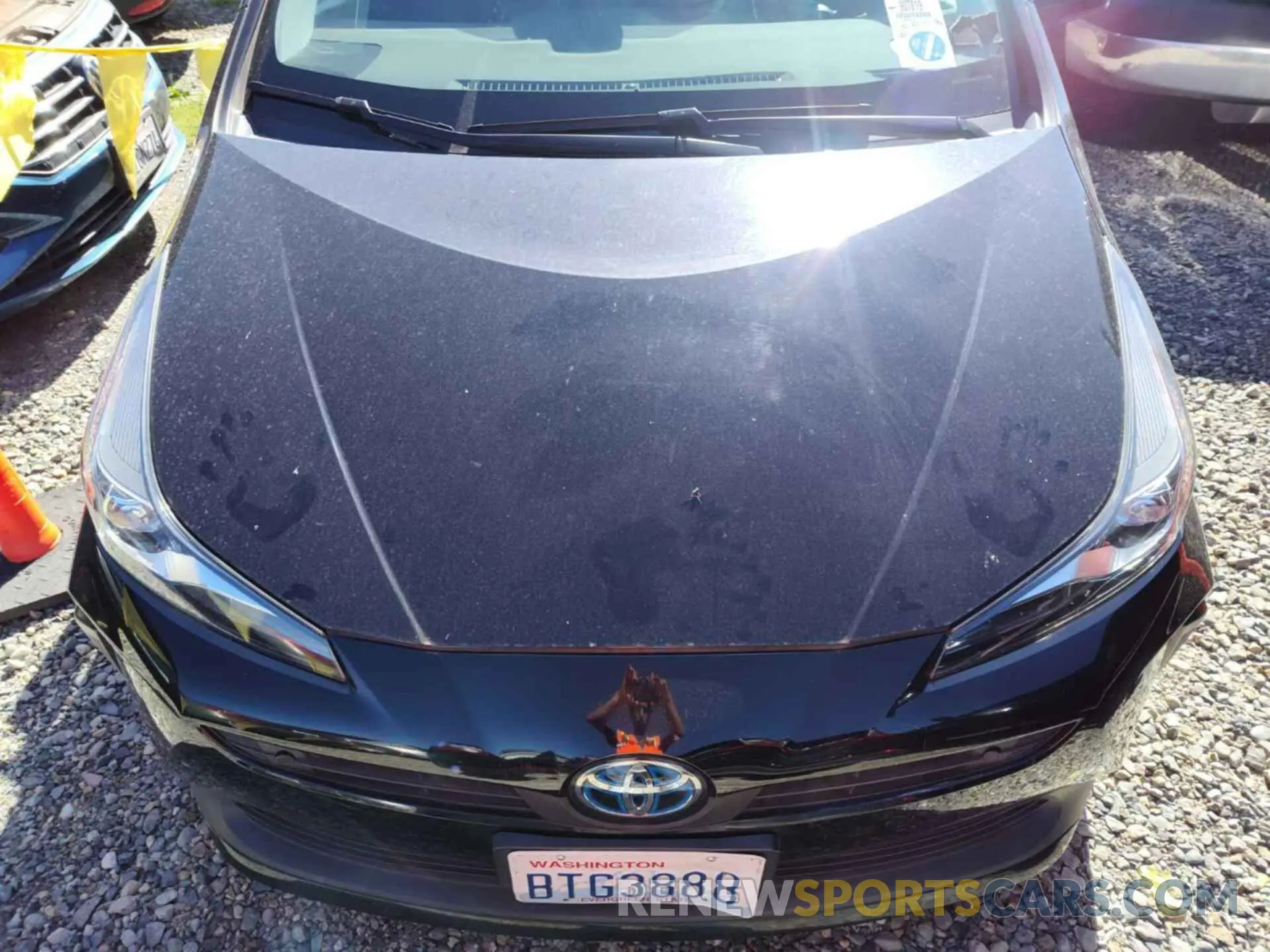 29 Фотография поврежденного автомобиля JTDKARFU6L3115743 TOYOTA PRIUS 2020