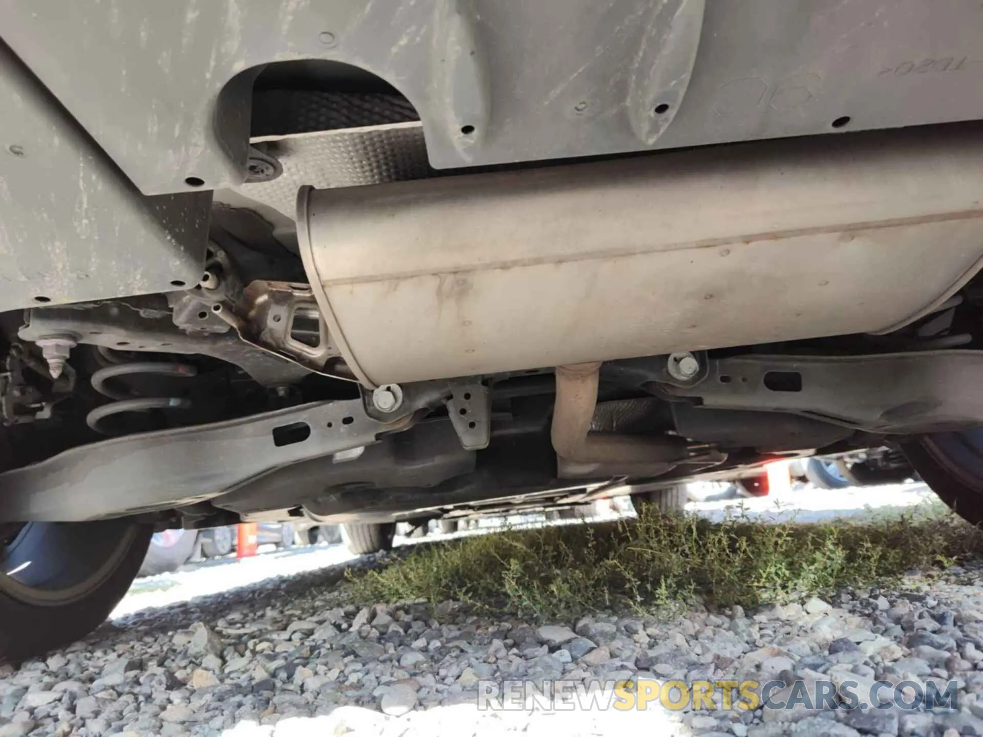 33 Фотография поврежденного автомобиля JTDKARFU6L3115743 TOYOTA PRIUS 2020