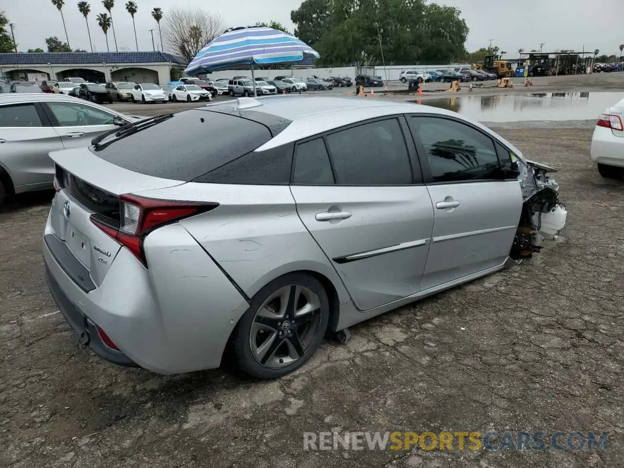 3 Photograph of a damaged car JTDKARFU7L3108641 TOYOTA PRIUS 2020