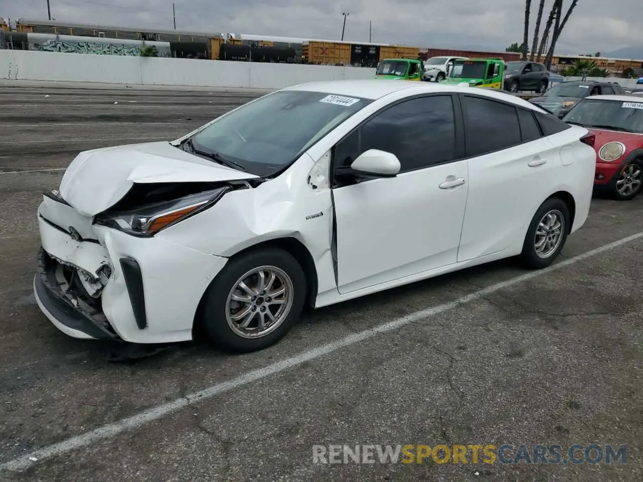 1 Фотография поврежденного автомобиля JTDKARFU7L3110860 TOYOTA PRIUS 2020