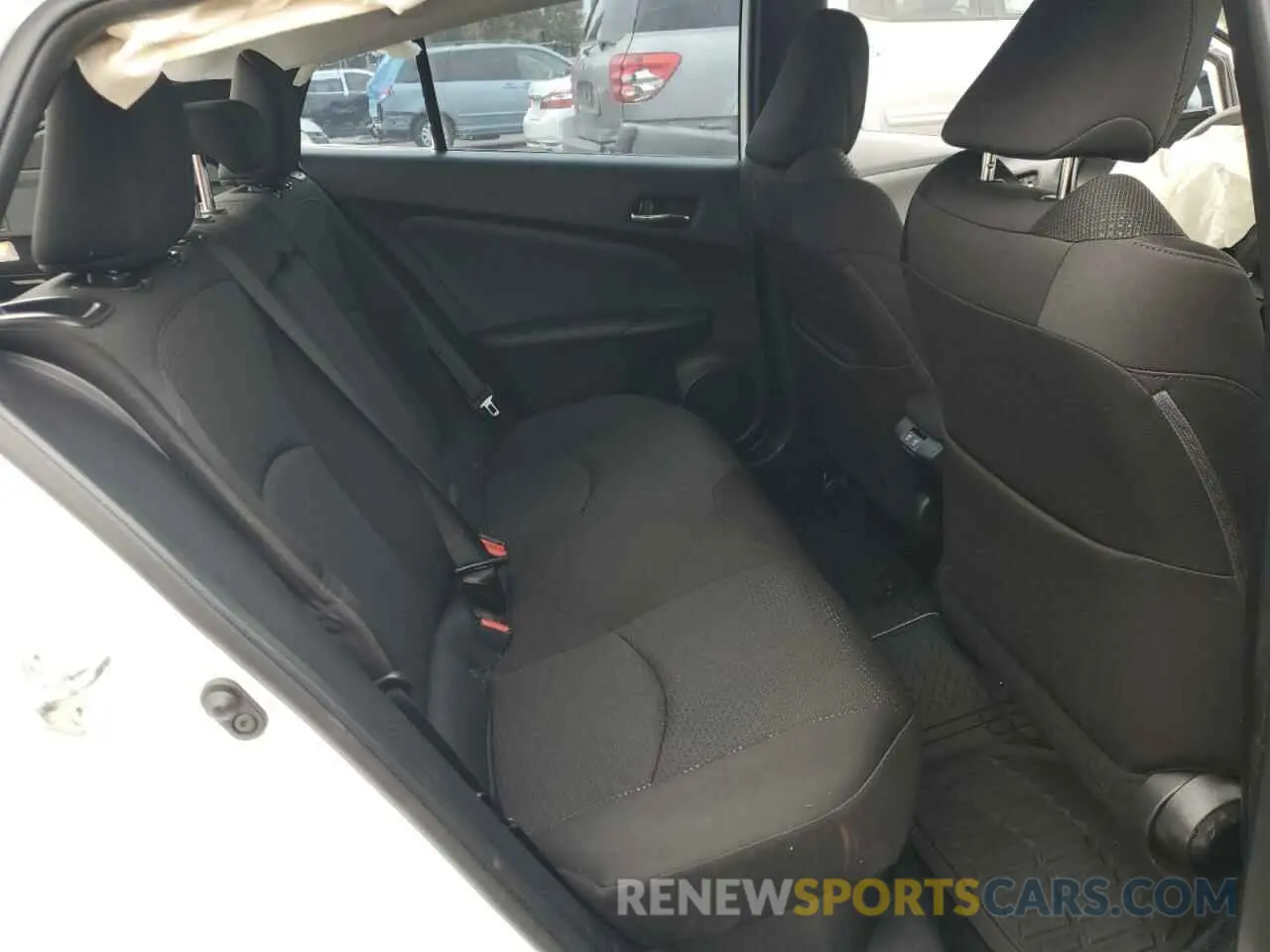 10 Фотография поврежденного автомобиля JTDKARFU7L3110860 TOYOTA PRIUS 2020