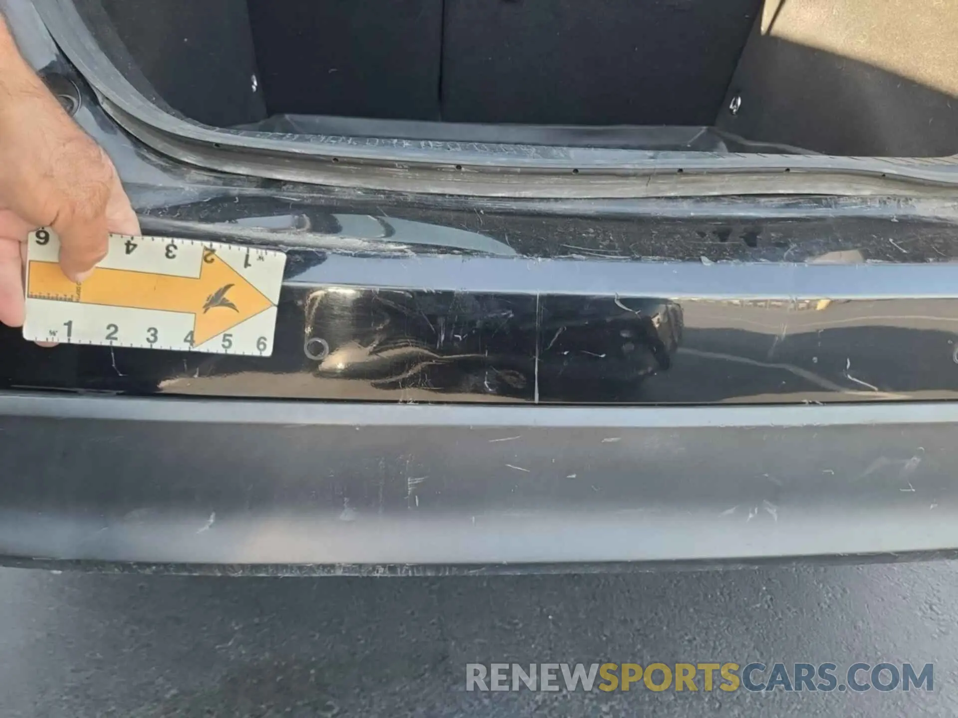 13 Фотография поврежденного автомобиля JTDKARFU7L3111846 TOYOTA PRIUS 2020