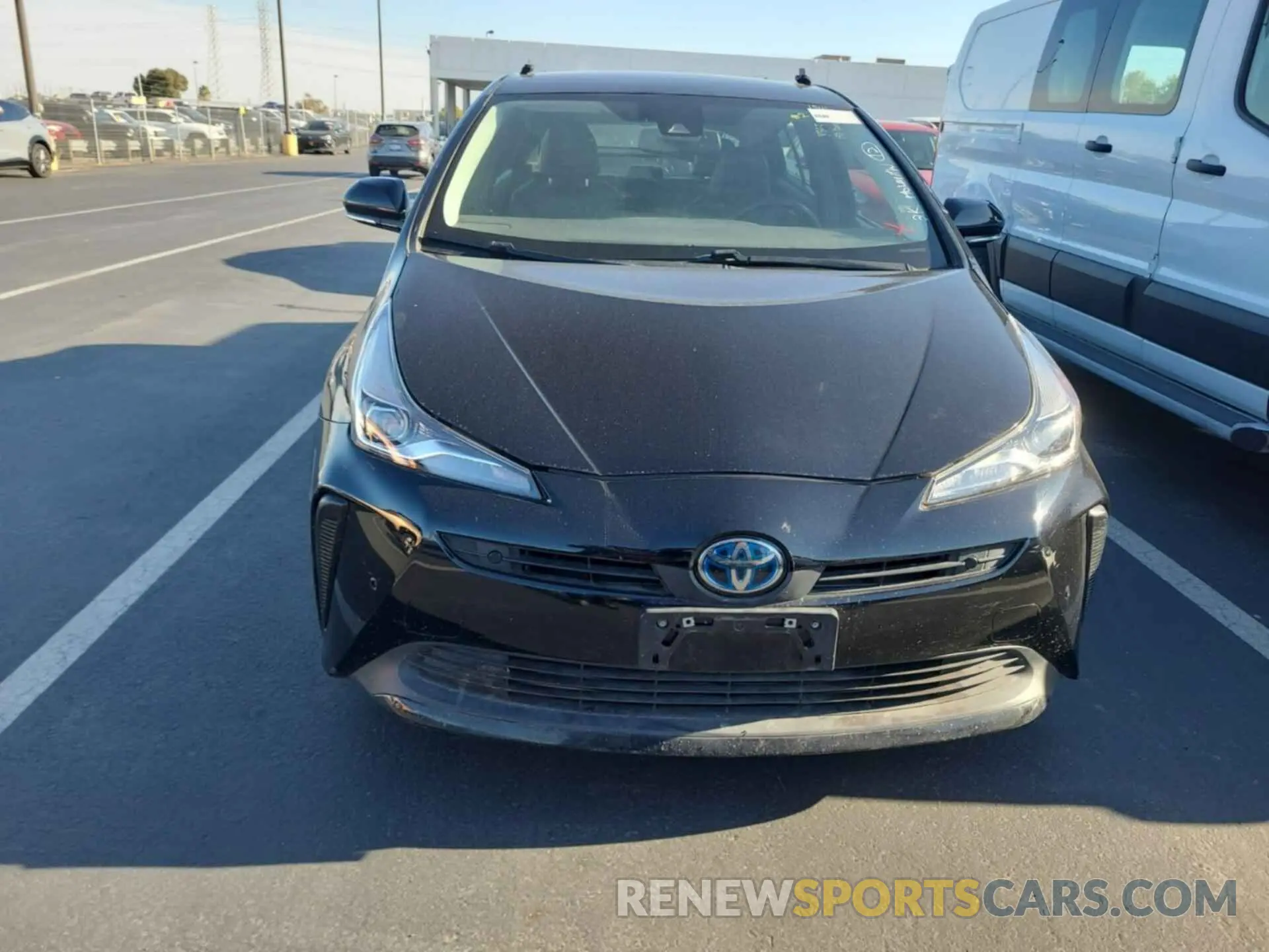 33 Фотография поврежденного автомобиля JTDKARFU7L3111846 TOYOTA PRIUS 2020