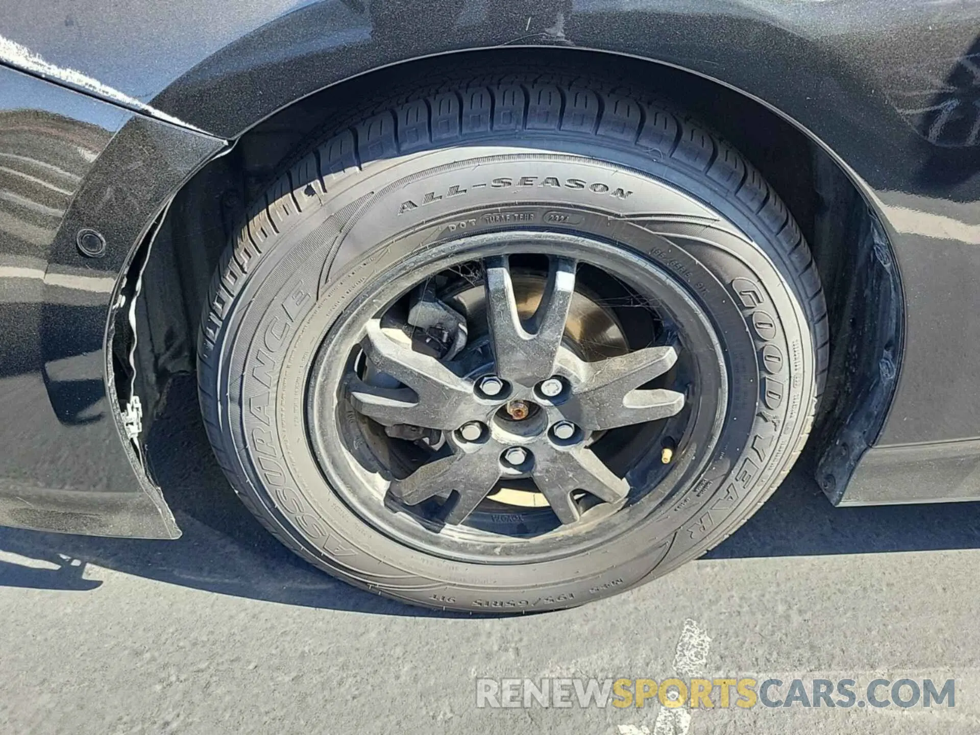 24 Photograph of a damaged car JTDKARFU7L3112088 TOYOTA PRIUS 2020