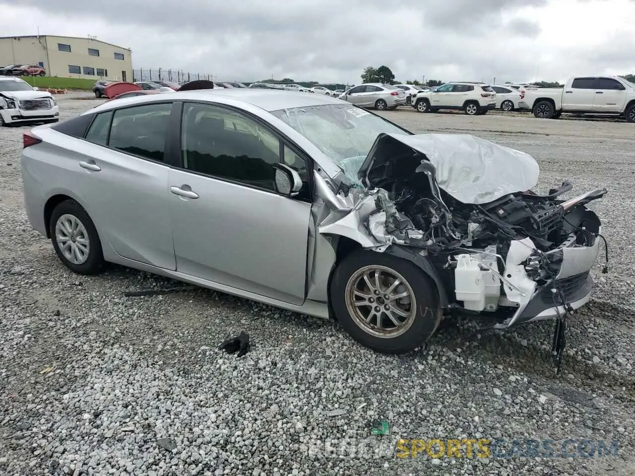 4 Фотография поврежденного автомобиля JTDKARFU7L3118070 TOYOTA PRIUS 2020