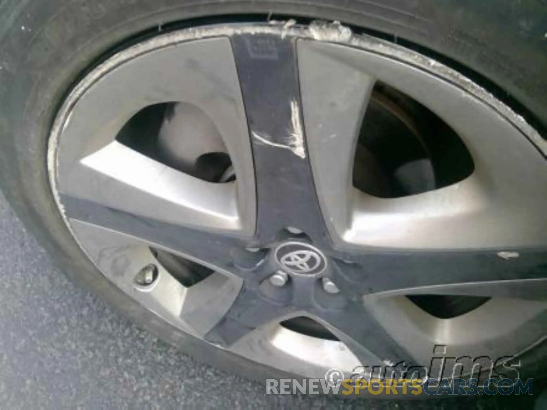 17 Фотография поврежденного автомобиля JTDKARFU8L3111984 TOYOTA PRIUS 2020