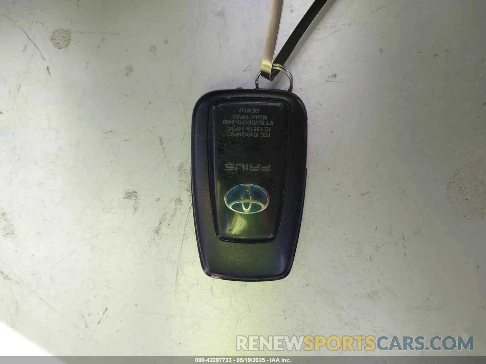 11 Photograph of a damaged car JTDKARFU8L3112245 TOYOTA PRIUS 2020