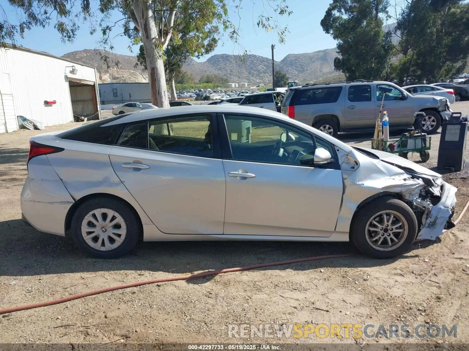13 Photograph of a damaged car JTDKARFU8L3112245 TOYOTA PRIUS 2020
