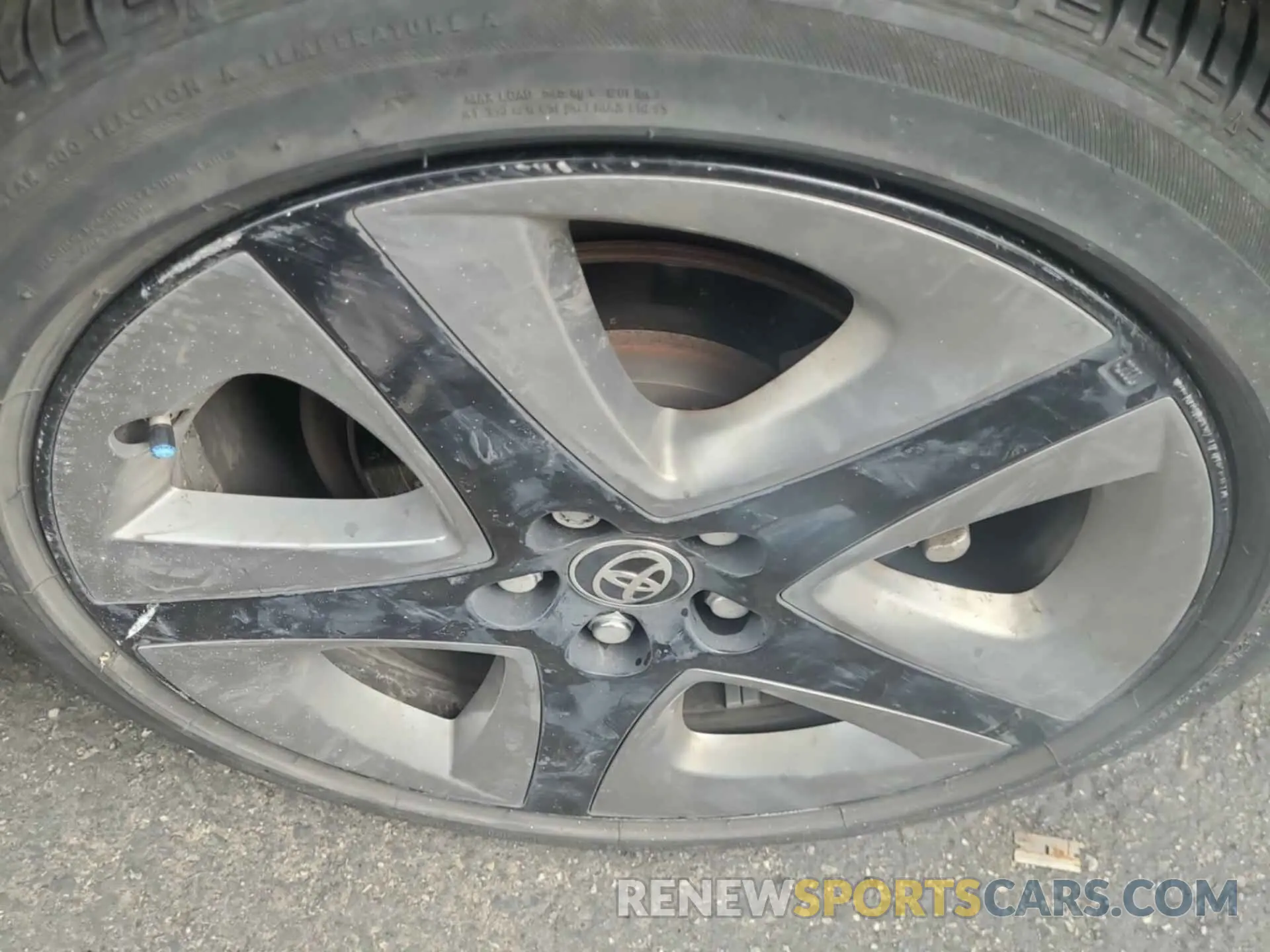 21 Photograph of a damaged car JTDKARFU8L3115419 TOYOTA PRIUS 2020