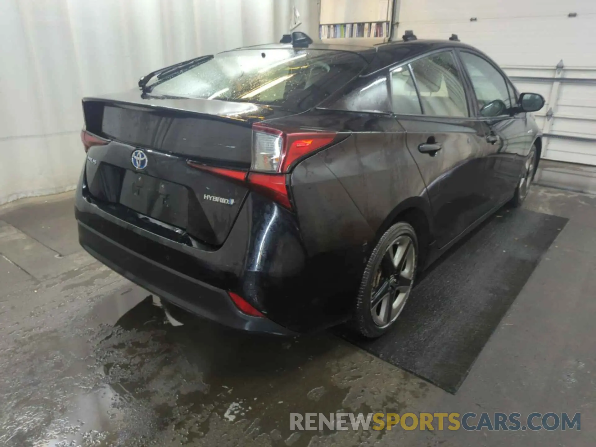 41 Фотография поврежденного автомобиля JTDKARFU9L3115025 TOYOTA PRIUS 2020