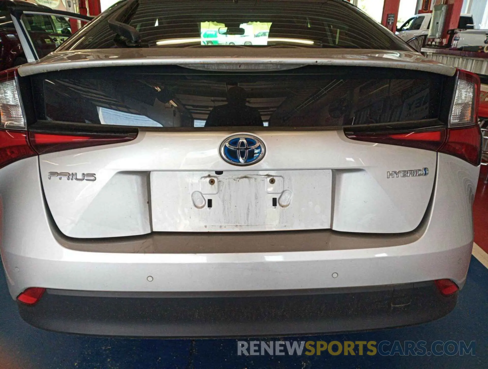 13 Photograph of a damaged car JTDKARFUXL3108195 TOYOTA PRIUS 2020
