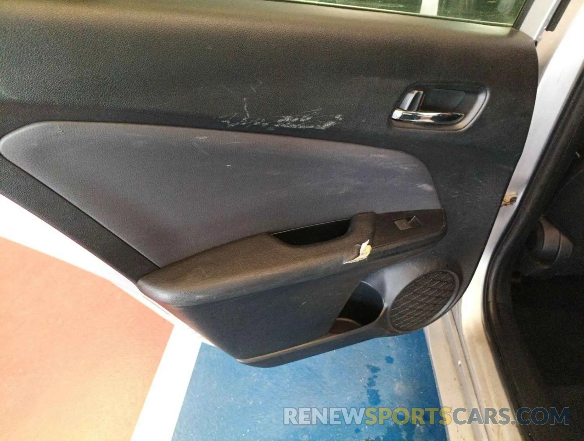 34 Photograph of a damaged car JTDKARFUXL3108195 TOYOTA PRIUS 2020