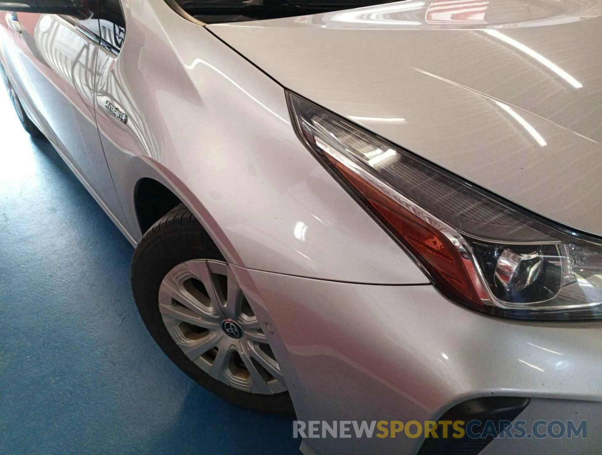 8 Photograph of a damaged car JTDKARFUXL3108195 TOYOTA PRIUS 2020