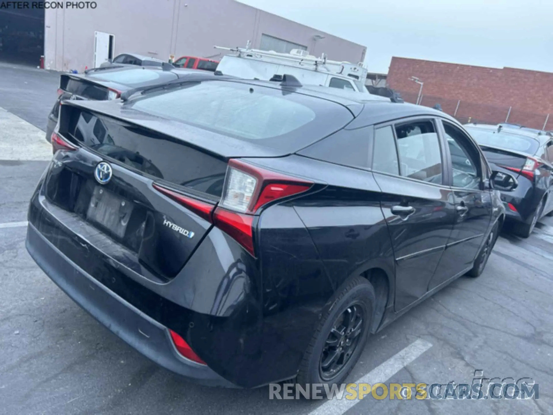 3 Photograph of a damaged car JTDKARFUXL3111971 TOYOTA PRIUS 2020