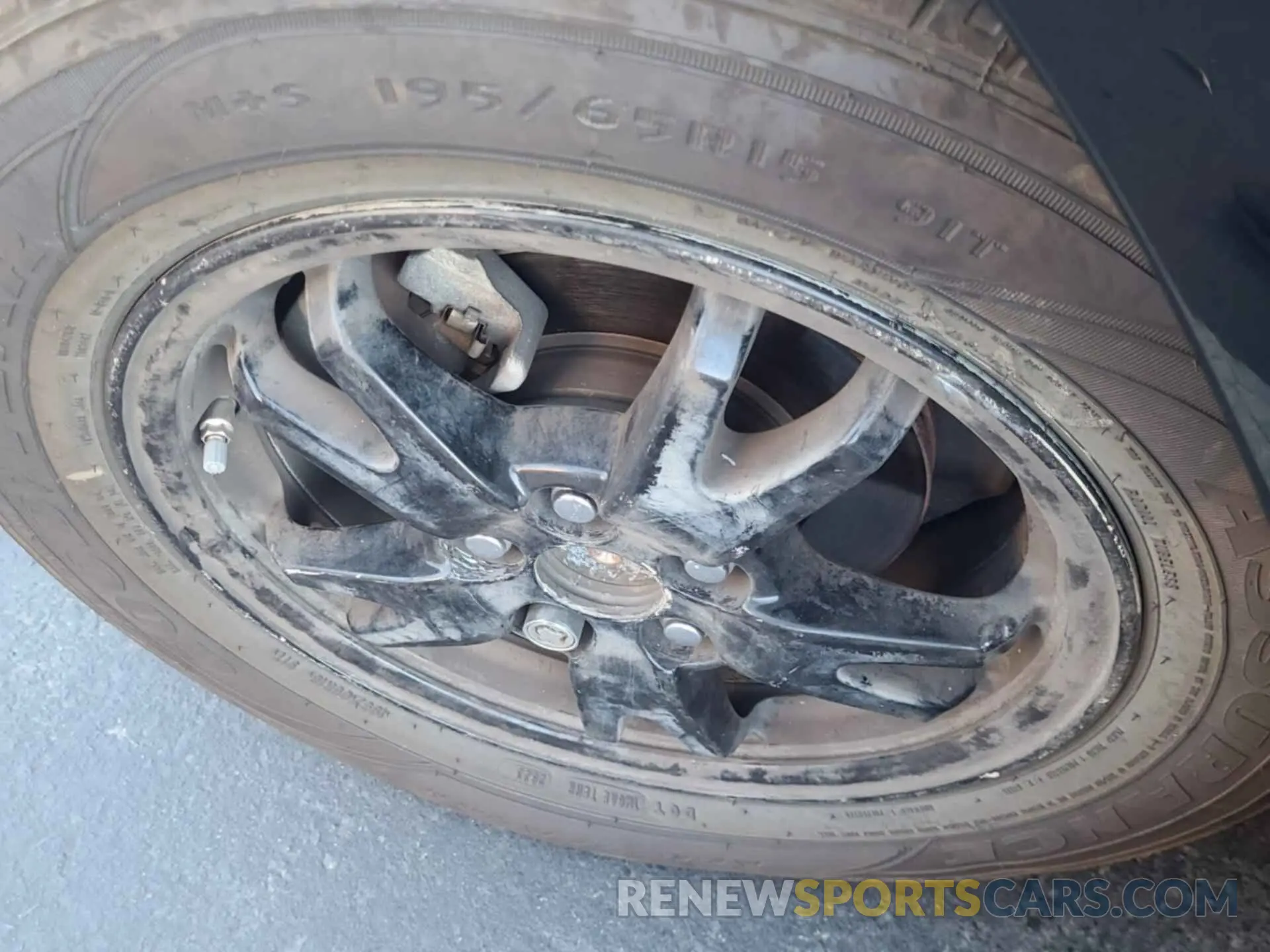 25 Photograph of a damaged car JTDKARFUXL3112344 TOYOTA PRIUS 2020