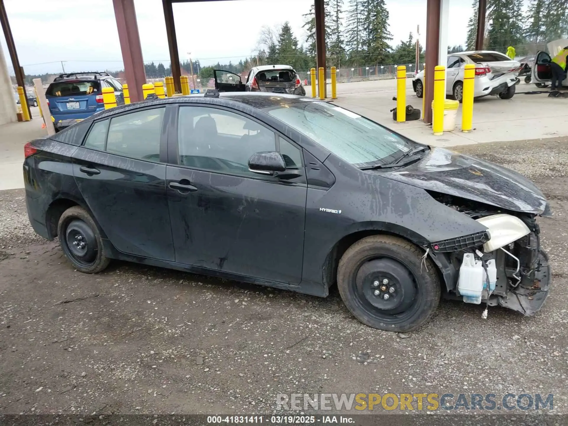 12 Photograph of a damaged car JTDKARFUXL3115471 TOYOTA PRIUS 2020
