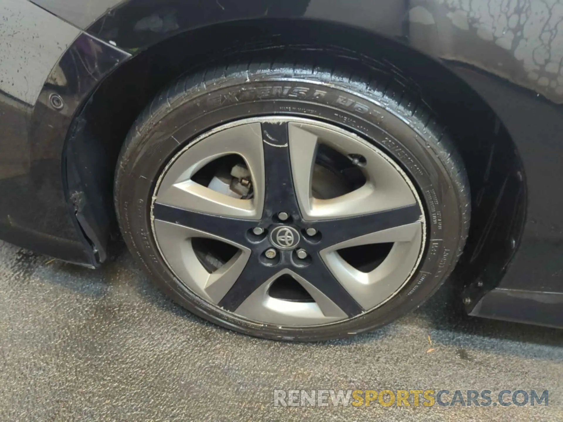 15 Photograph of a damaged car JTDKARFUXL3116085 TOYOTA PRIUS 2020