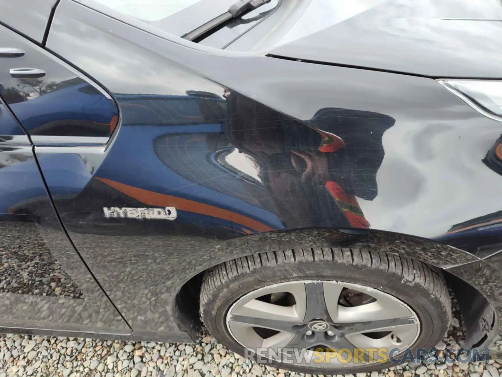 39 Photograph of a damaged car JTDKARFUXL3116085 TOYOTA PRIUS 2020