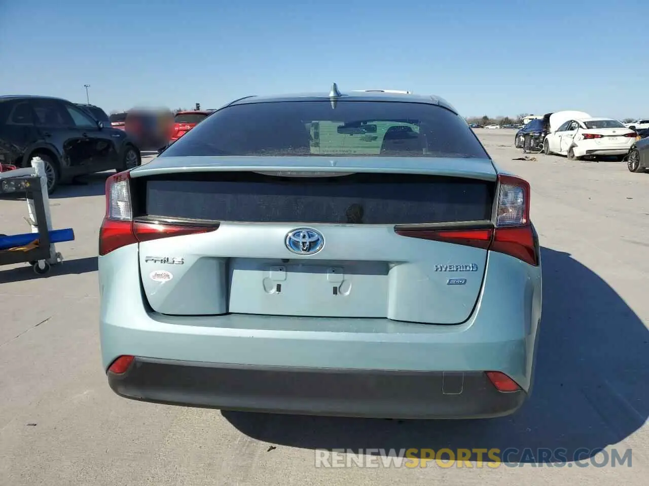6 Фотография поврежденного автомобиля JTDKARFUXL3116216 TOYOTA PRIUS 2020