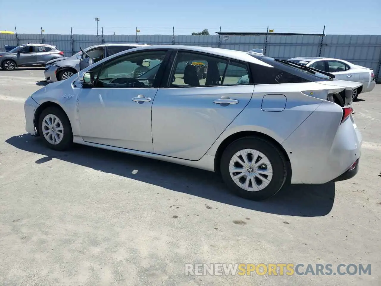 2 Фотография поврежденного автомобиля JTDKARFUXL3120671 TOYOTA PRIUS 2020