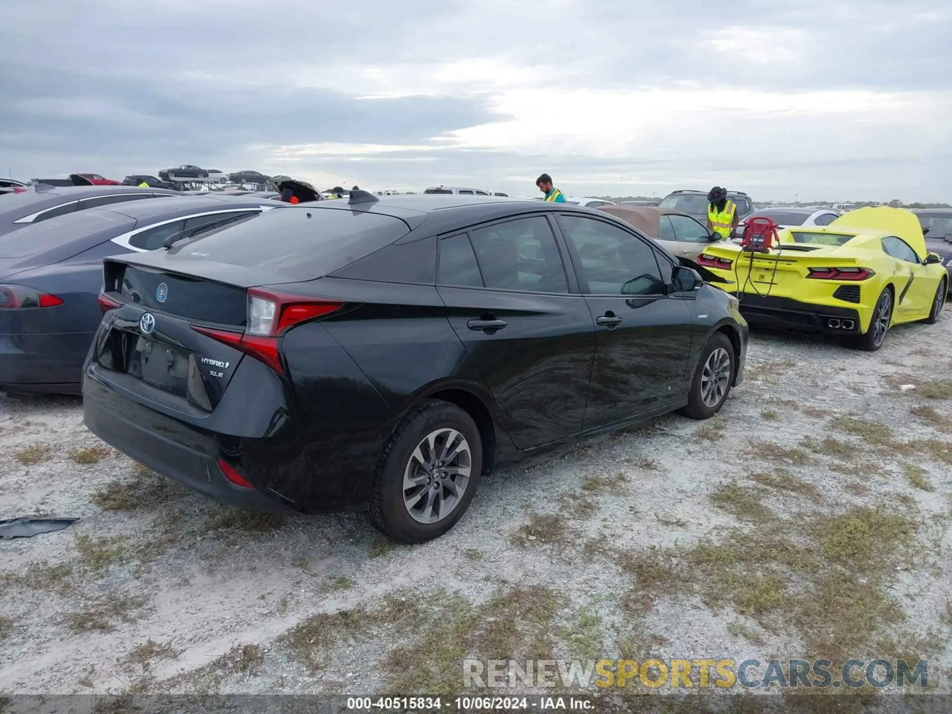 4 Photograph of a damaged car JTDKARFUXL3120721 TOYOTA PRIUS 2020