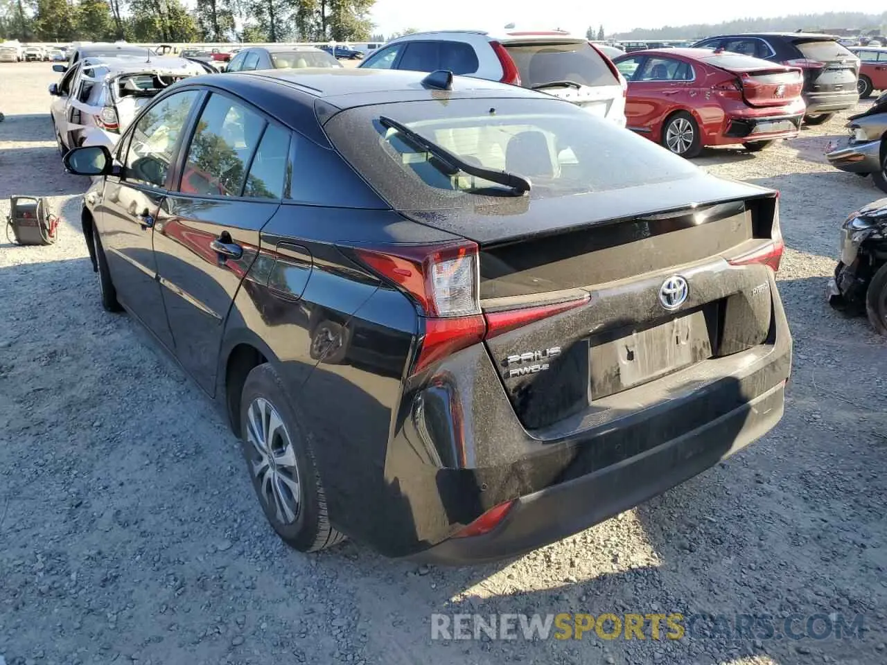 3 Фотография поврежденного автомобиля JTDL9RFU0L3018440 TOYOTA PRIUS 2020